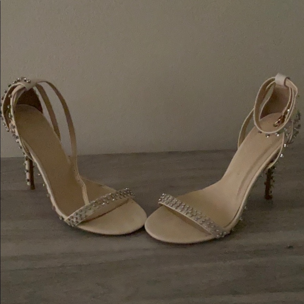 💎💎Gorgeous Rhinestone Heels💎💎 - Picture 5 of 8
